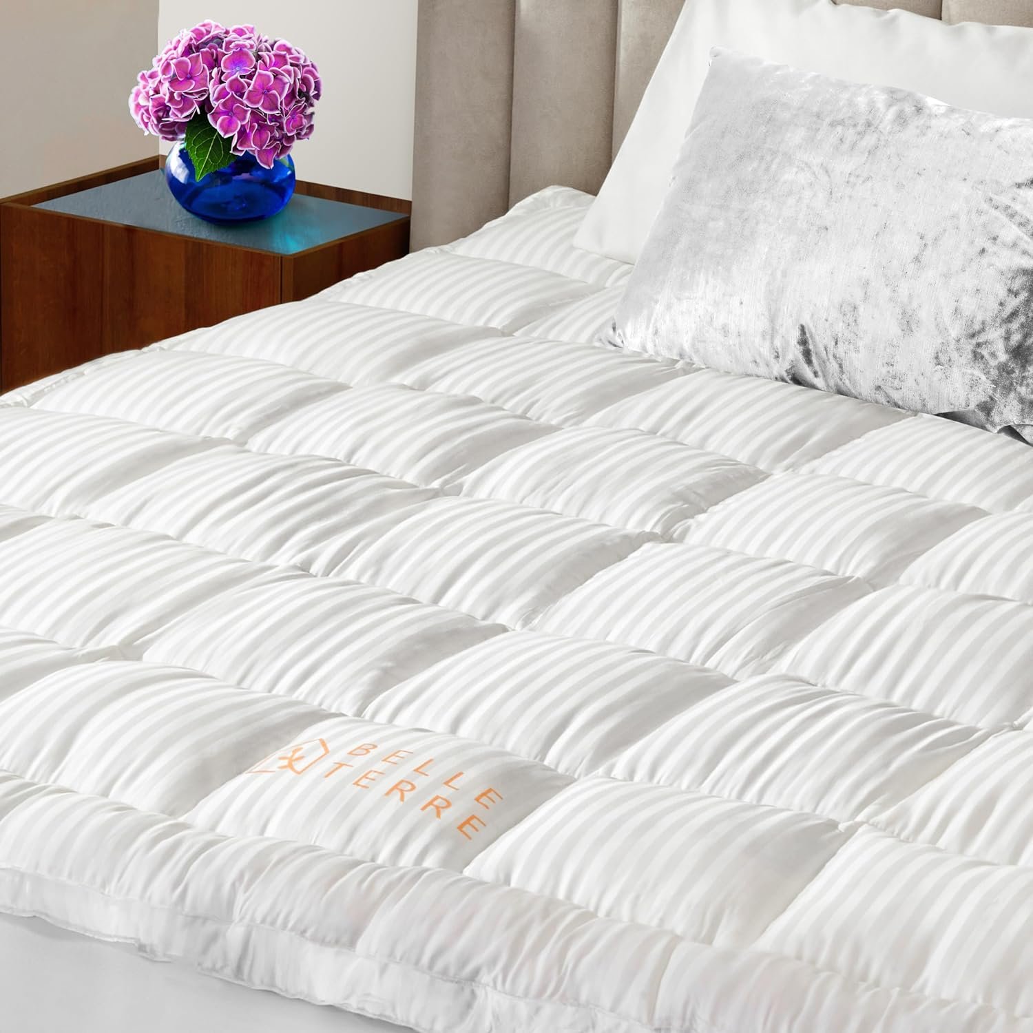 100% Viscose Derived from Bamboo Cooling Mattress Topper King Size - Ultra Soft & Thick Mattress Pad - Bed Cushion with Cover and Deep Pockets