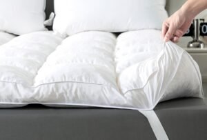 WhatsBedding 3 Inch Memory Foam Mattress Topper Queen Review