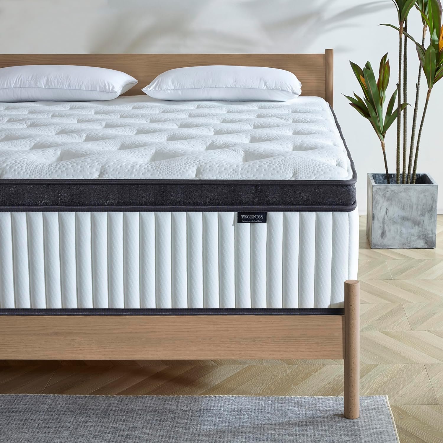 Queen Mattress, 10 Inch Innerspring Hybrid Mattress in a Box with Gel Memory Foam, Individually Wrapped Encased Coil Pocket Spring Mattress, Pressure Relief, Medium Firm Support,60"*80"*10"